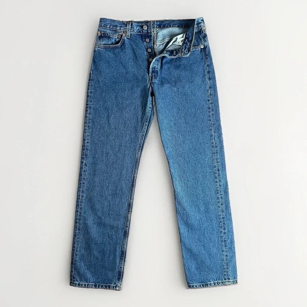 Vintage 90s Levis 501 Jeans Mens 32x32 Blue Denim Straight Fit Button Fly USA